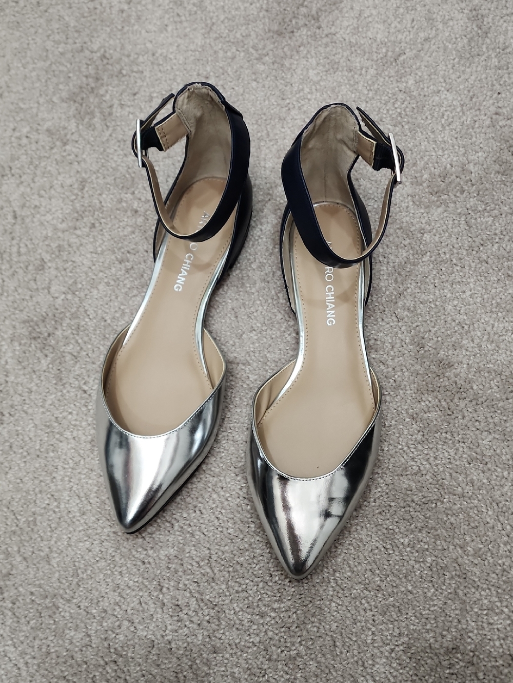 Arturo Chiang Silver Pointed Toe Ankle-Strap Flats with Navy Strap